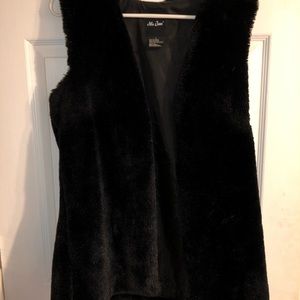 Faux Fur black vest